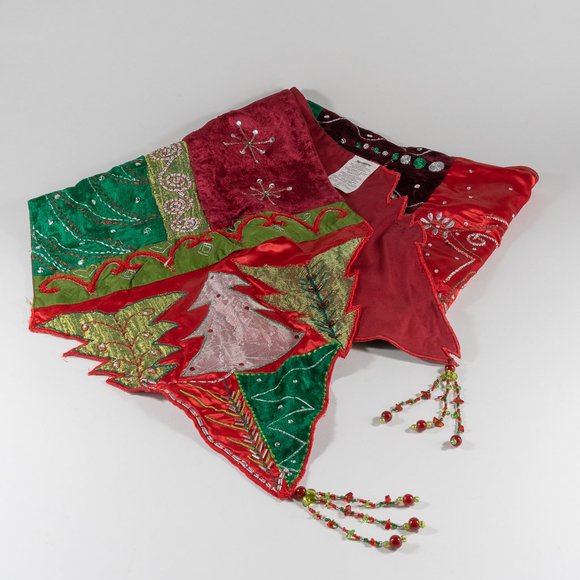 Pier 1 Holiday Pier Imports Winter Wonderland 72 X 14 Embroidered